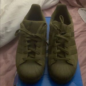 Adidas green superstar sneakers worn once